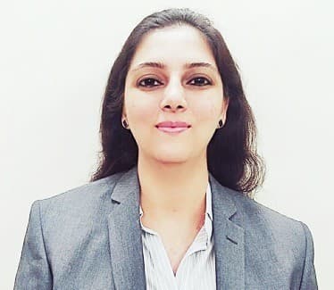 CA Pooja Bisaria, Partner (Mumbai)